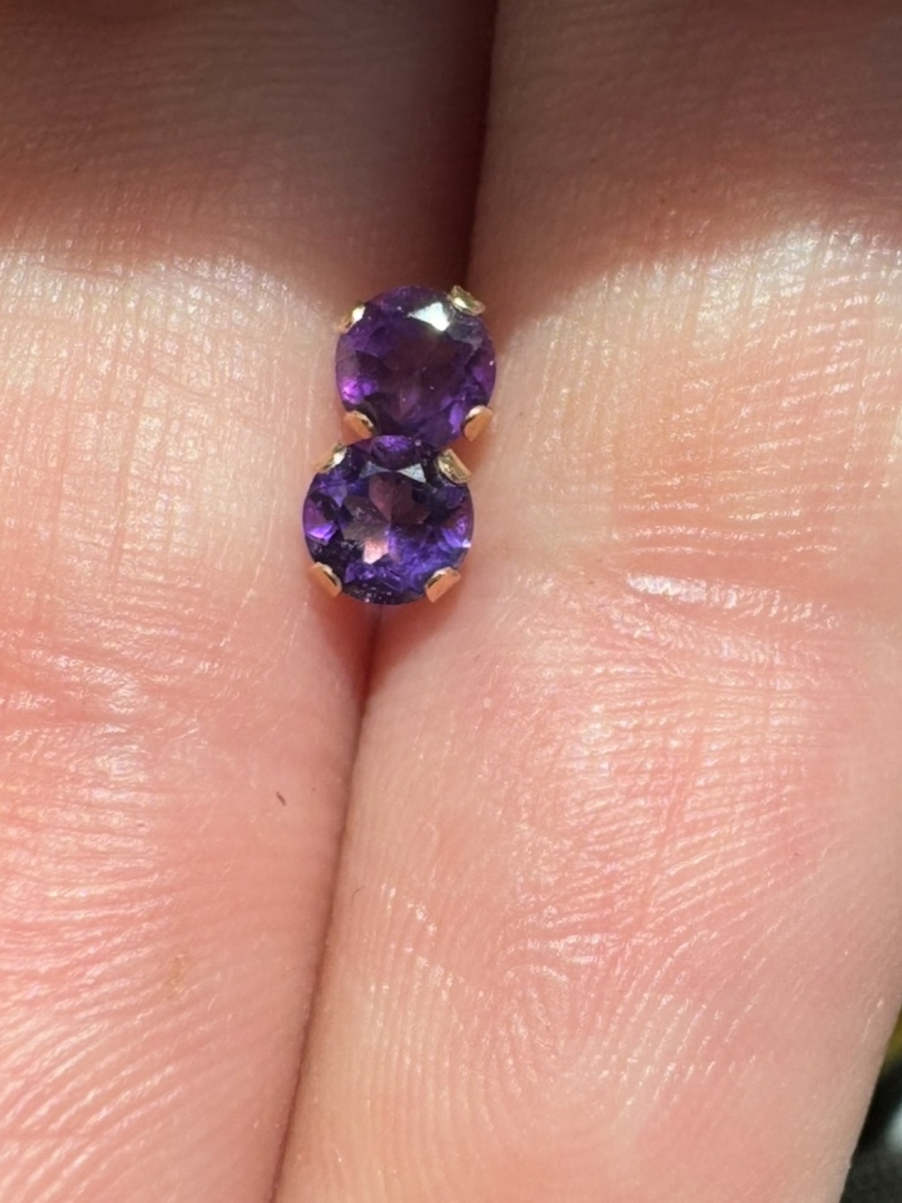 Vintage solid 14k/10k yellow gold GENUINE amethyst stud earrings- nice!! - Picture 2 of 6